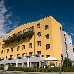 https://hotel-rodelheimer-hof-am-wasserturm.hotelsheidelberg.net